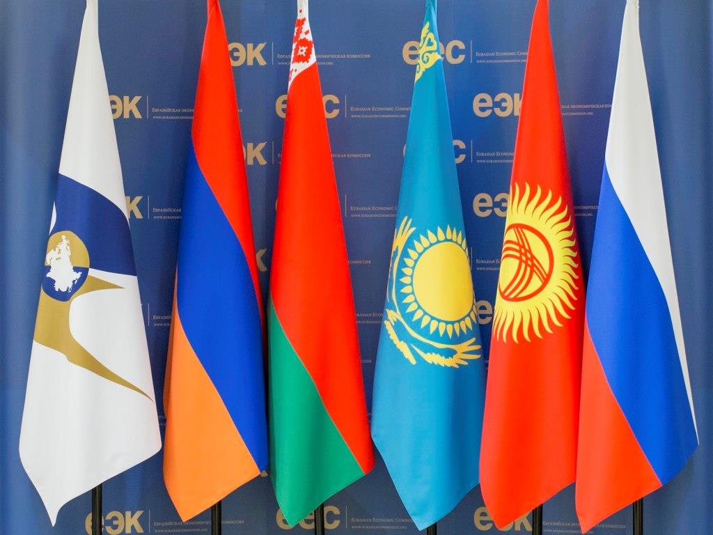 Объем торговли Кыргызстана с ЕАЭС в январе-июне 2023 года составил $1.6 млрд