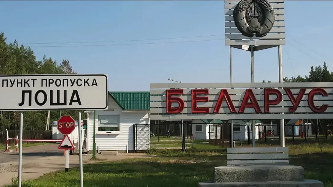В МИД КР прокомментировали скопление кыргызстанских грузовиков на границе Литвы и Беларуси