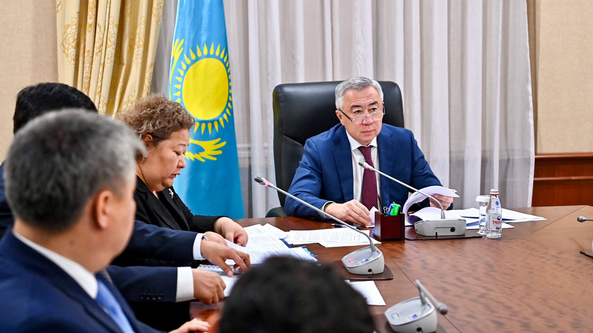 Казахстан продлил запрет на вывоз угля и ограничил вывоз сжиженного нефтяного газа