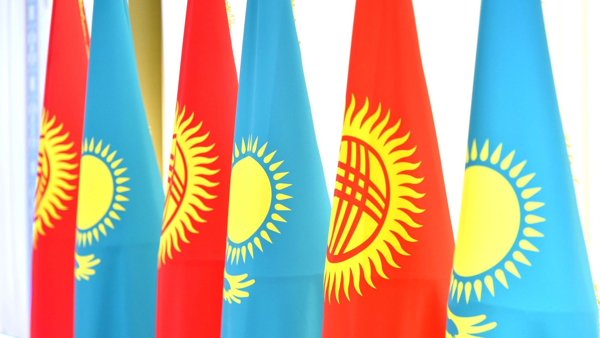Предприниматели  Кыргызстана и Казахстана подписали коммерческие соглашения на $60 млн