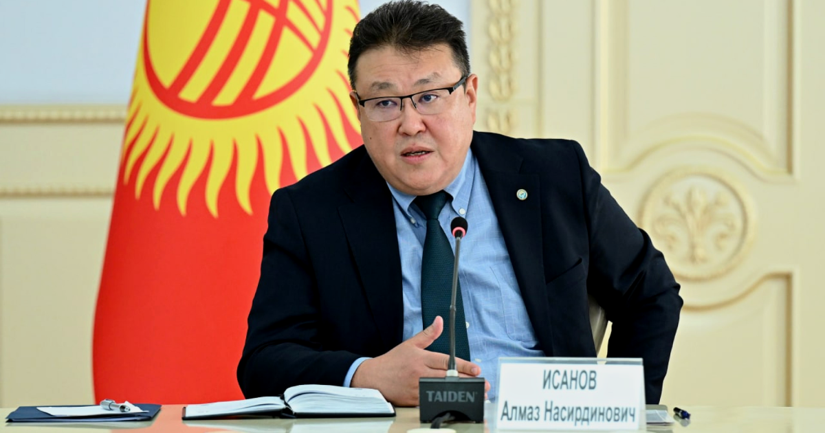 Было бы хорошо сделать Кыргызстан платежным хабом - Алмаз Исанов