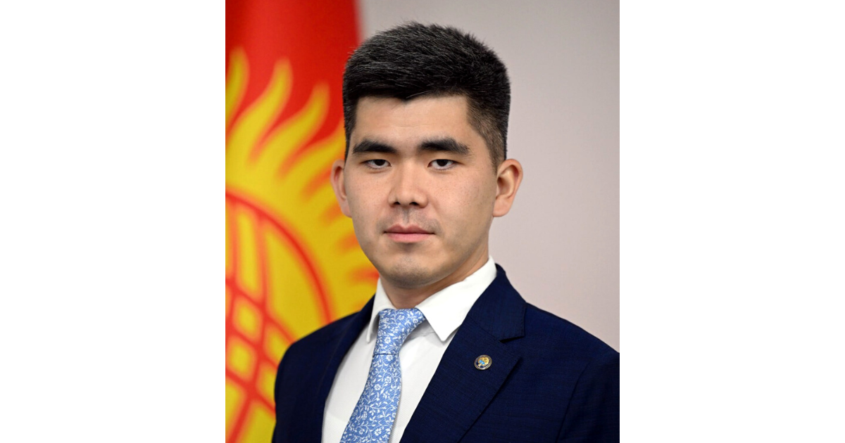 Новым помощником президента стал 30-летний сын бывшего чиновника Нурсултан Усубалиев