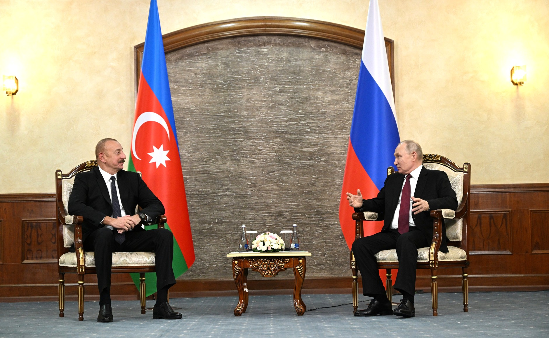В Бишкеке прошла встреча Путина и Алиева — о чем говорили президенты