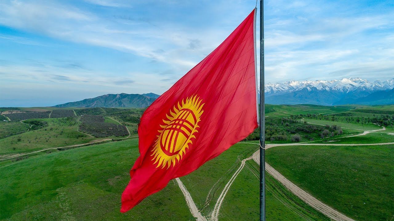 На этой и следующей неделях кыргызстанцев ждут пять выходных подряд