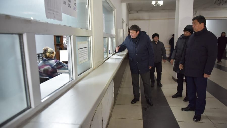 Бишкекскому пассажирскому предприятию поручили оптимизировать штат и обучить кандидатов в водители