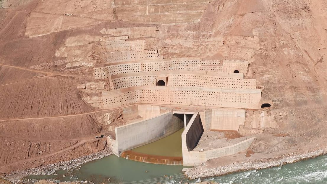 ЕАБР может выделить Таджикистану $130 млн на достройку Рогунской ГЭС