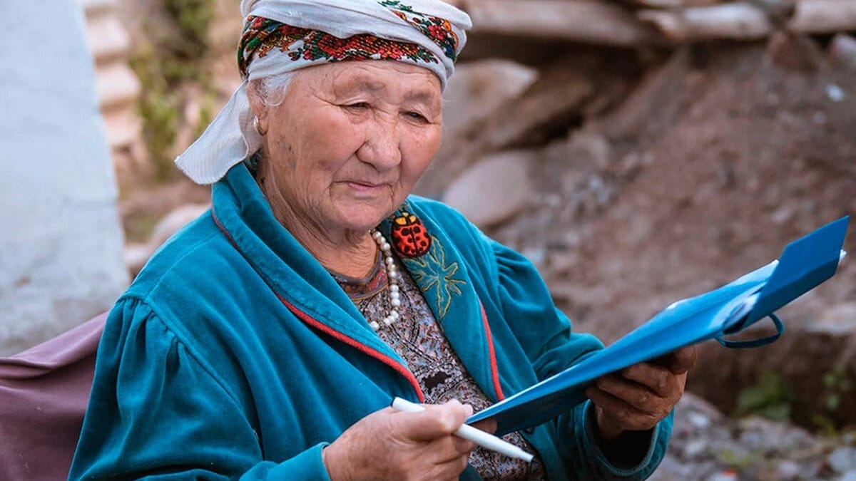 Почти 69 тысяч кыргызстанцев получили пенсию с начала года