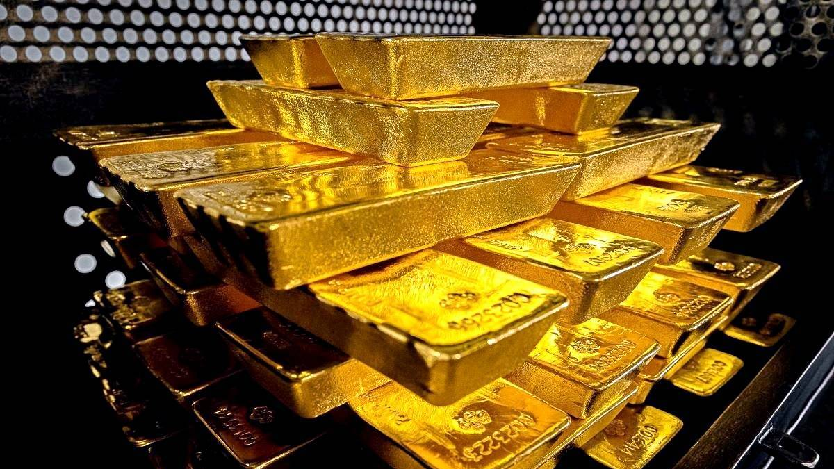 Соцфонд КР хочет инвестировать пенсионные накопления в золото и ценные бумаги Нацбанка