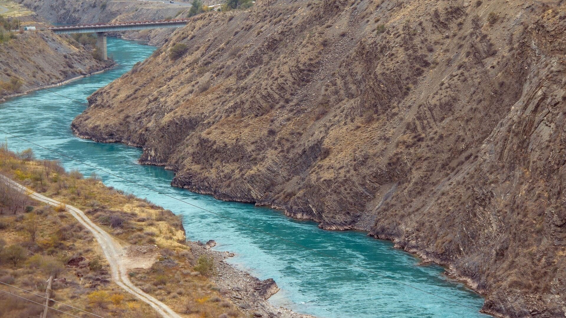 Кыргызстан и Казахстан в апреле согласуют график подачи воды