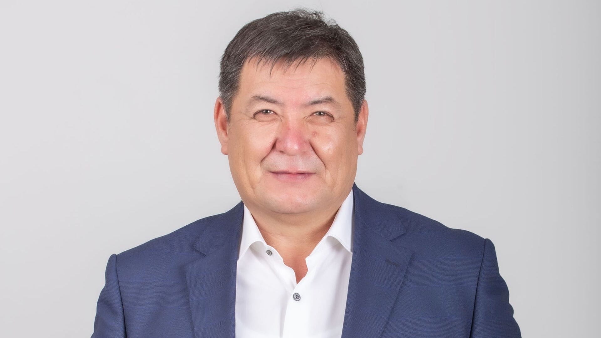 Абдыбахаб Боронбаев досрочно сдал депутатский мандат – он фигурировал в расследованиях про Матраимова