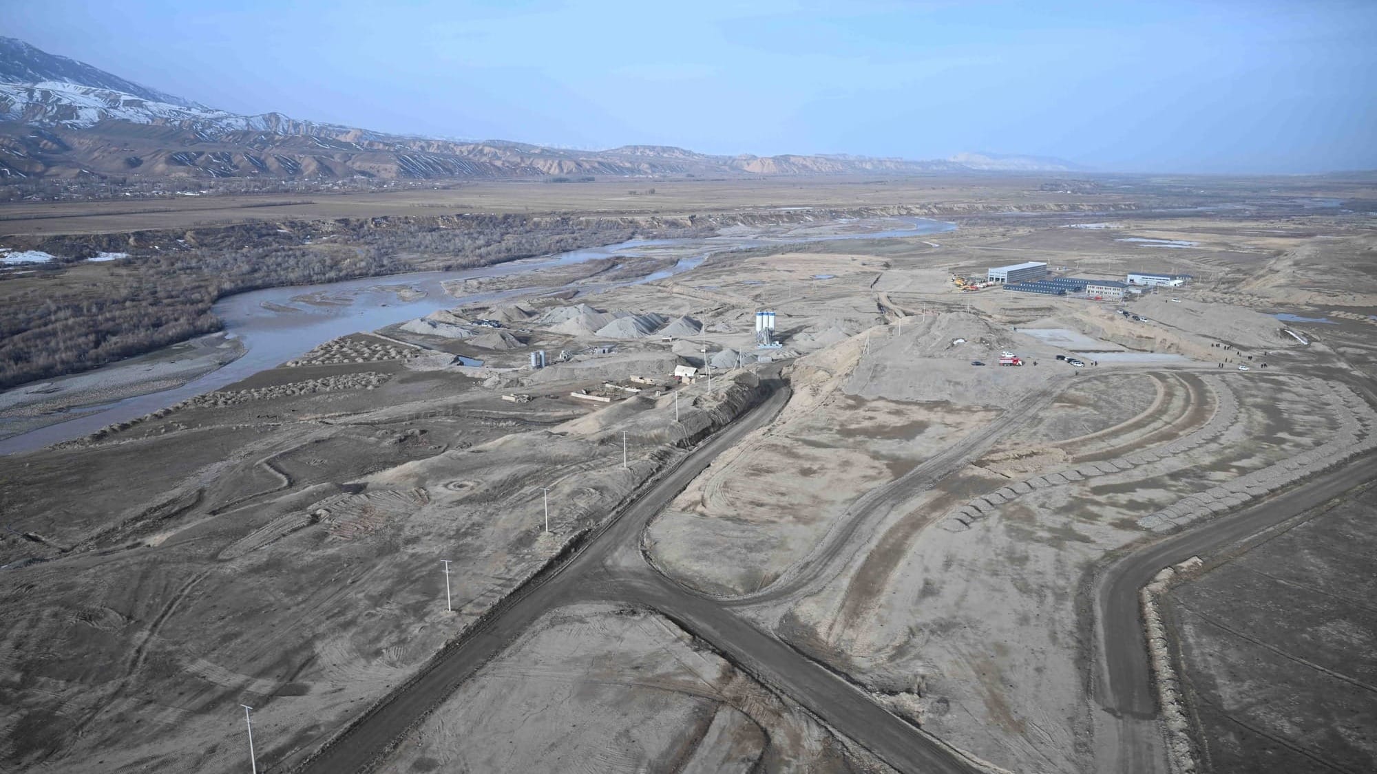 Строительство ГЭС «Куланак» продлится на год больше планируемого