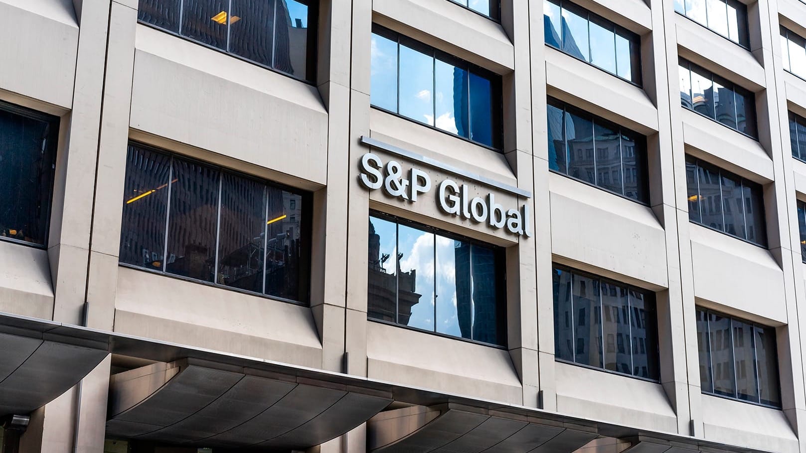 S&P Global Ratings будет верифицировать КФБ