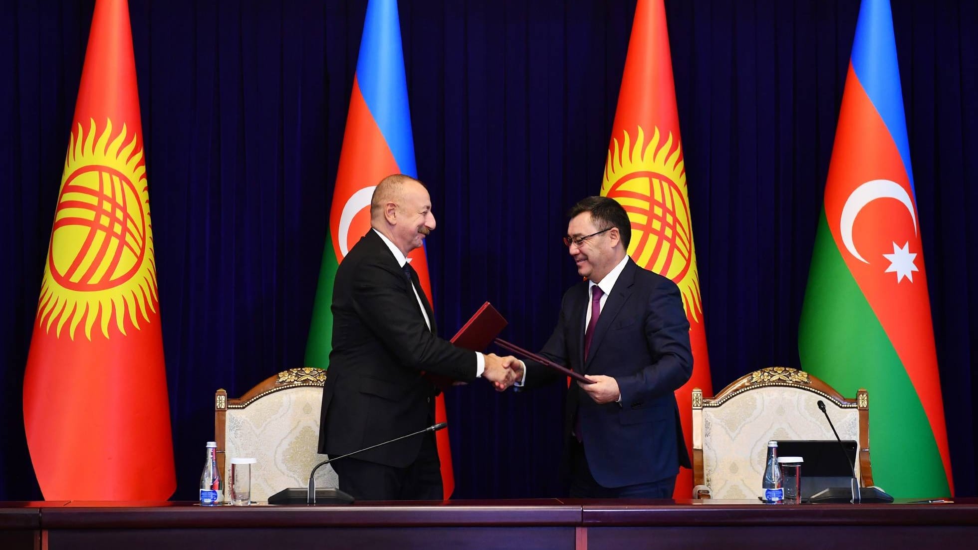 Иммунитет и налоговые льготы – Ратифицировано соглашение по Азербайджано-Кыргызскому фонду развития