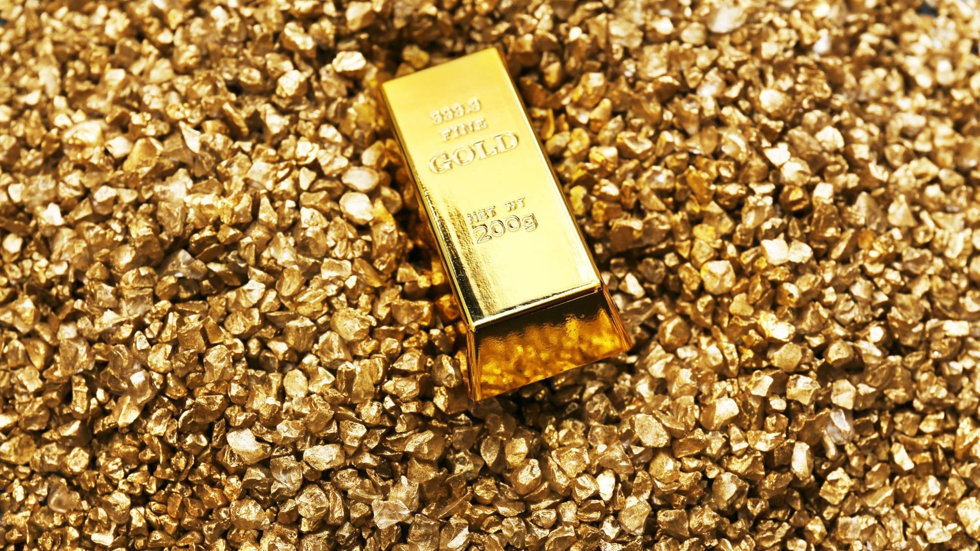 За два месяца Кыргызстан экспортировал золота на $107 млн