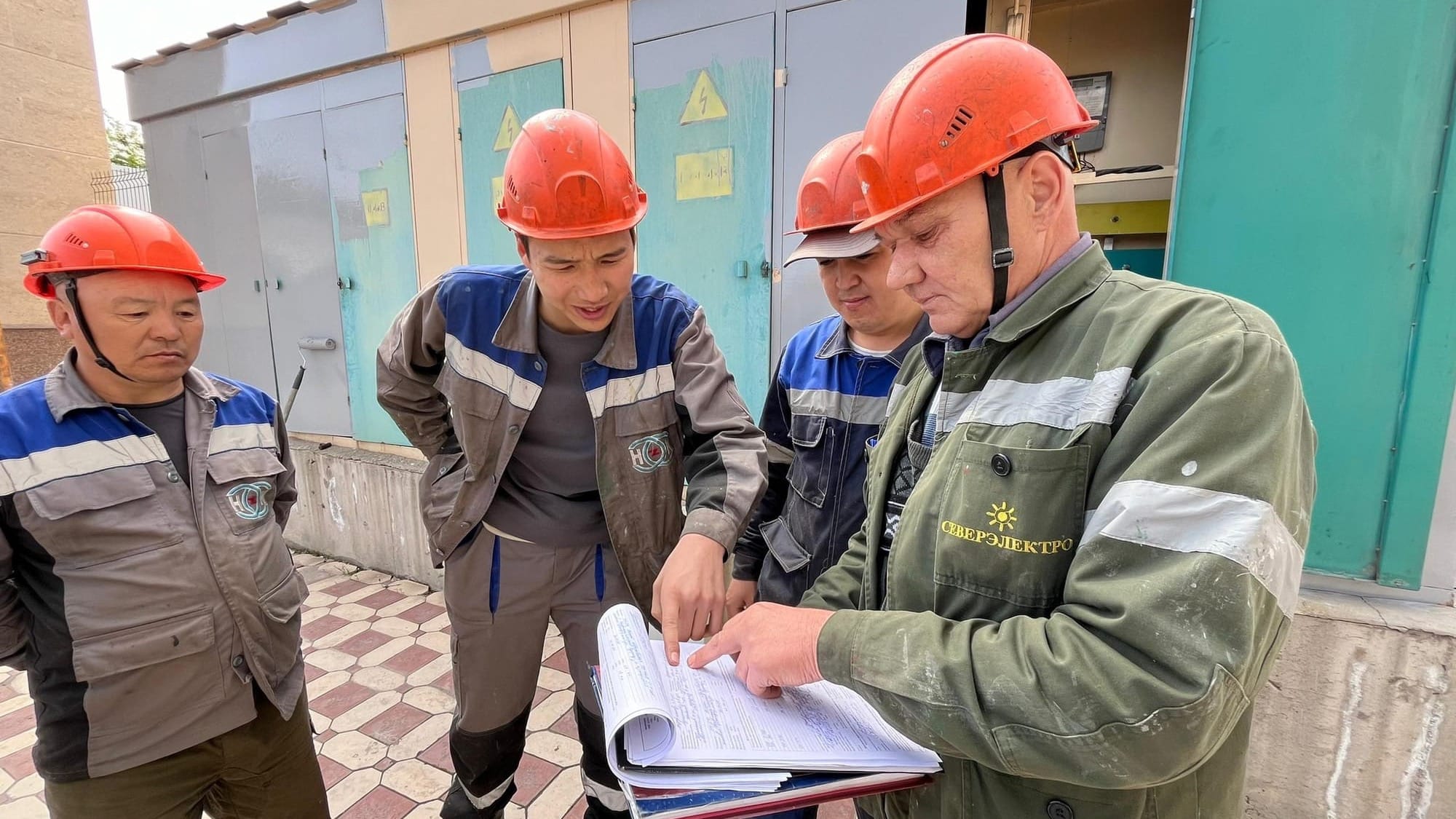 Более 40 км новых линий электропередачи – как Бишкек готовится к осенне-зимнему периоду