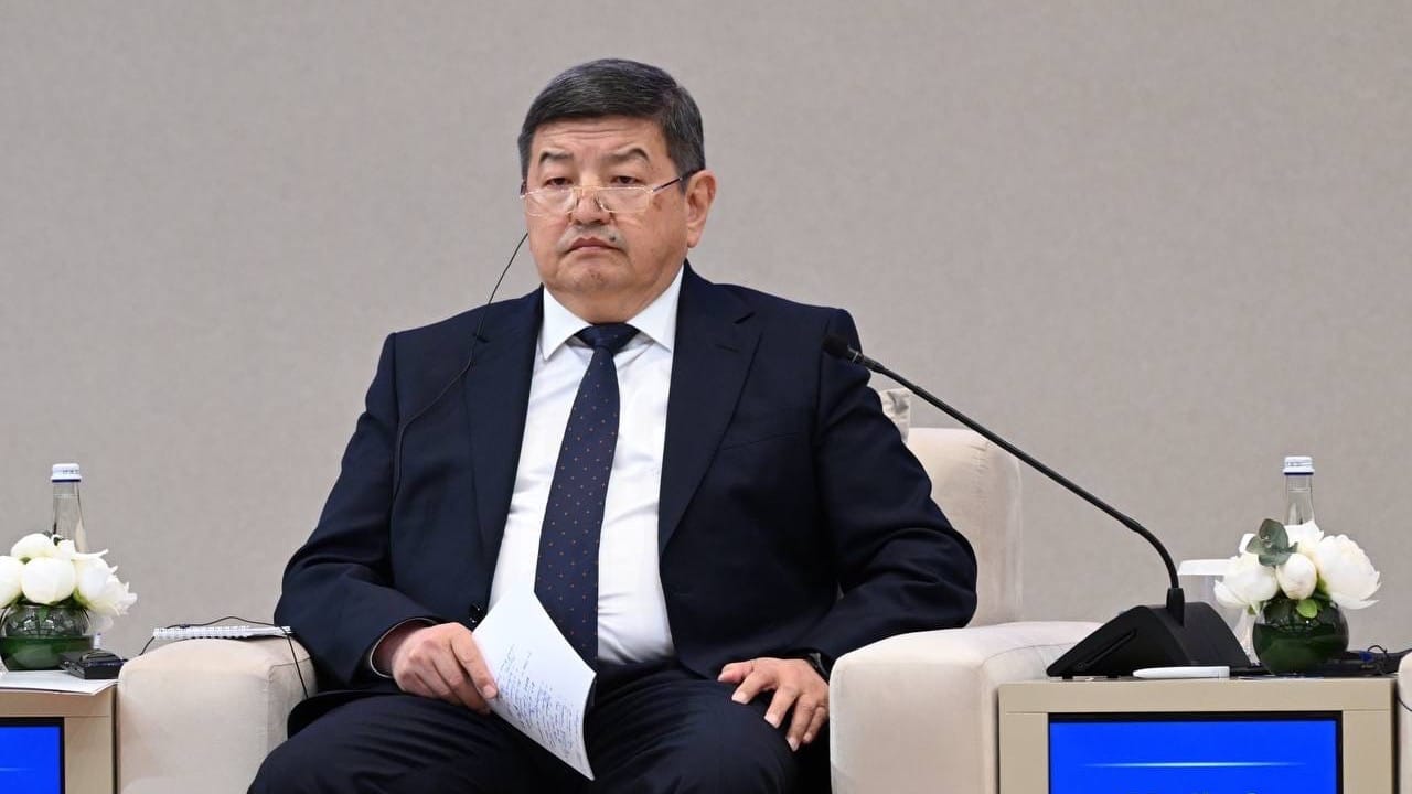 Кыргызстан и Узбекистан стремятся довести товарооборот до $2 млрд – Акылбек Жапаров