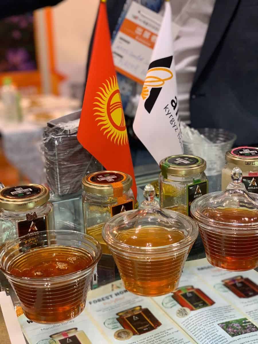 Кыргызстанские компании презентовали мед и сухофрукты супермаркетам Японии