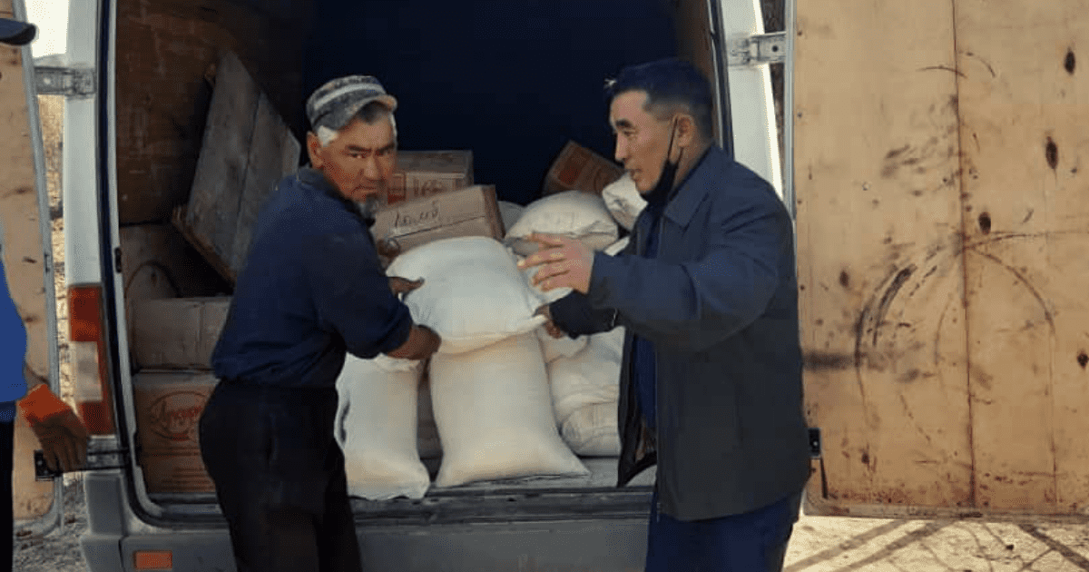 Горнорудная компания «Макмал Голд Компани» оказала помощь 300 семьям Тогуз-Тороузского района