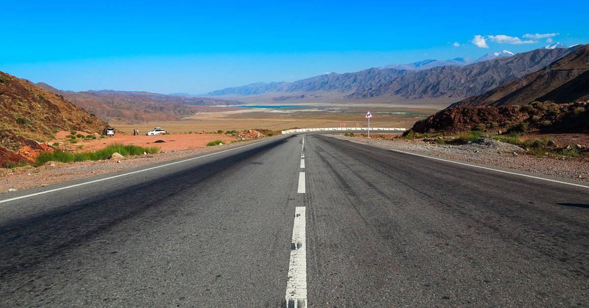 Комитет Жогорку Кенеша одобрил кредит на $29 млн на ремонт кольцевой дороги на Иссык-Куле