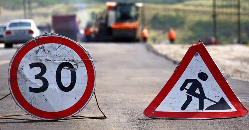 В парламенте одобрили очередной кредит на ремонт дороги