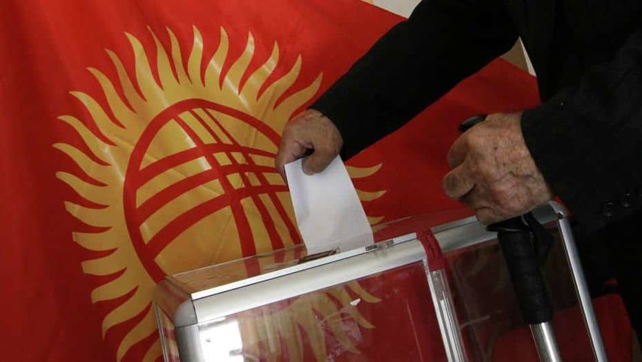 Президента Кыргызстана будут избирать 10 января