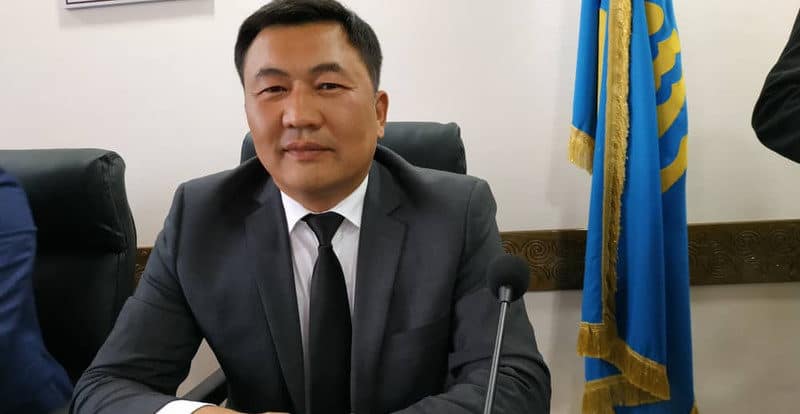 Юридическая фирма экс-мэра Каракола прописана по адресу прокуратуры Иссык-Кульского района