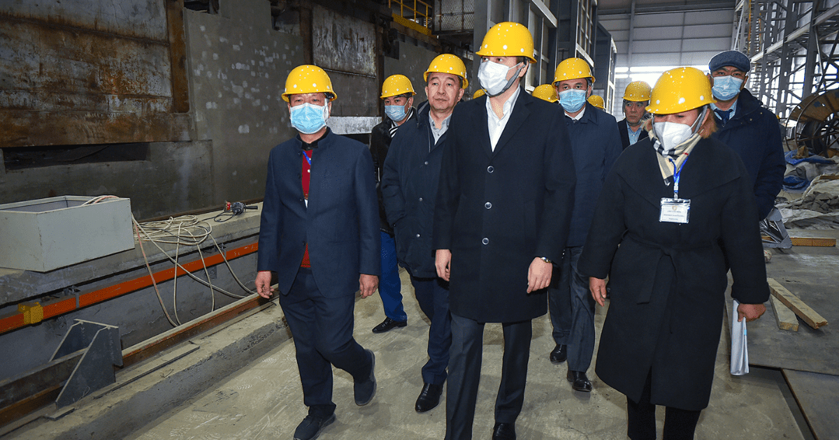 Новиков пообещал «Металл-Кен» помочь с доставкой из Китая специалистов и оборудования