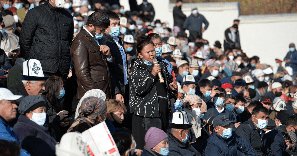 Правило «Трех К». Как политики могут обезопасить кыргызстанцев от COVID-19 на массовых мероприятиях
