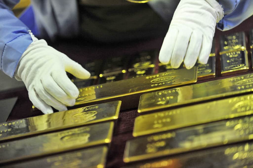 Кыргызстан в прошлом году продал золото только в три страны, больше всего — в Гонконг