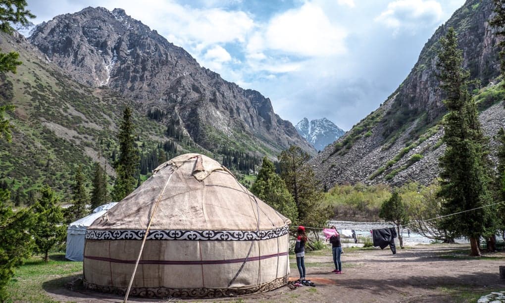 Британский The Guardian включил Кыргызстан в список рекомендуемых мест для посещения в 2021 году