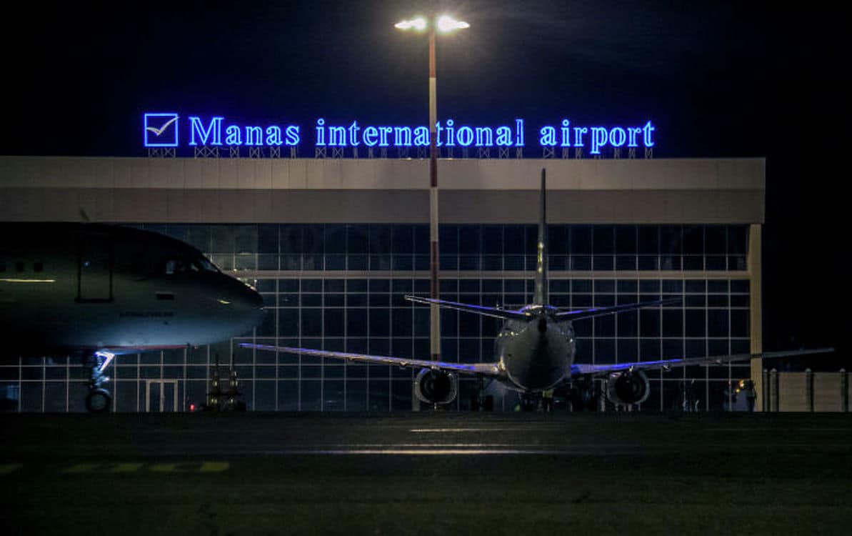 Аэропорт «Манас» оцеплен — пассажир сообщил о бомбе на борту самолета