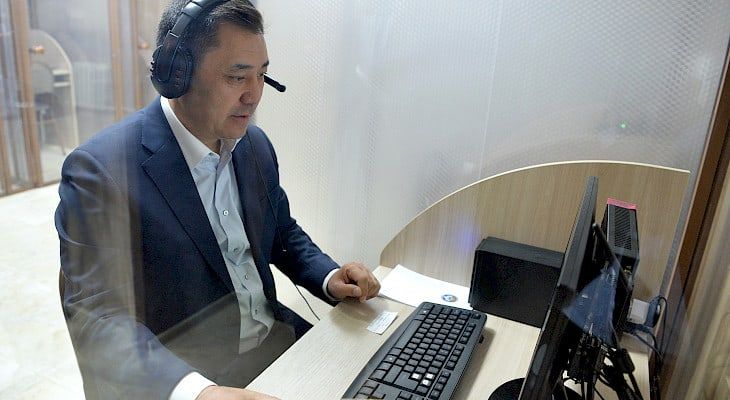 Садыр Жапаров перешел на «удаленку» из-за предстоящего визита в Китай