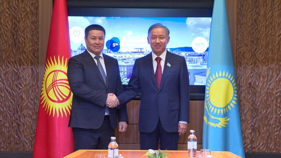 Кыргызстан открыл границы для казахстанцев — просит взаимности