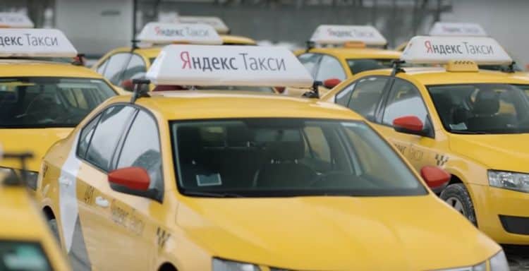 Водители «Яндекс Такси» не смогут работать без патента