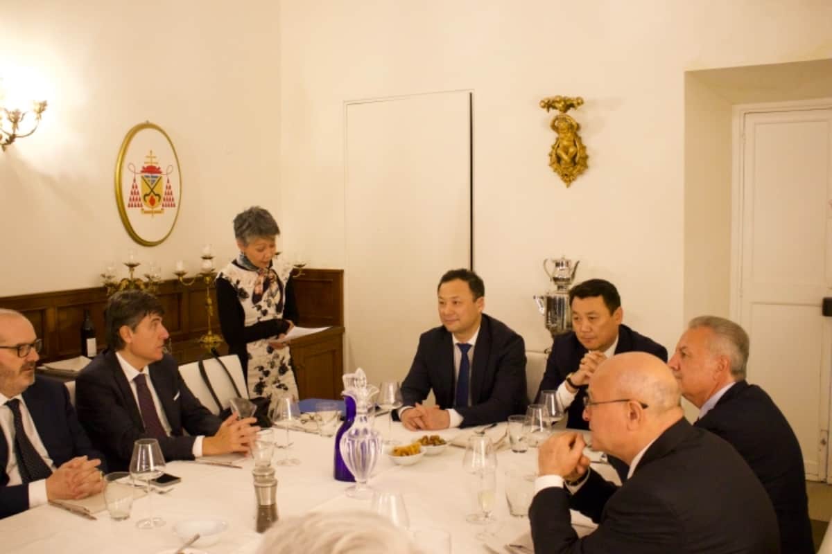 Бизнес-делегация из Италии посетит Кыргызстан для обсуждения проектов