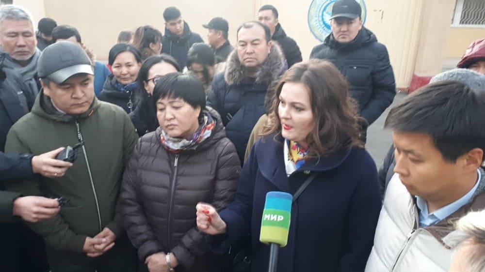 Никитенко: Даже во времена Акаева и Бакиева на Омурбека Текебаева так не нападали