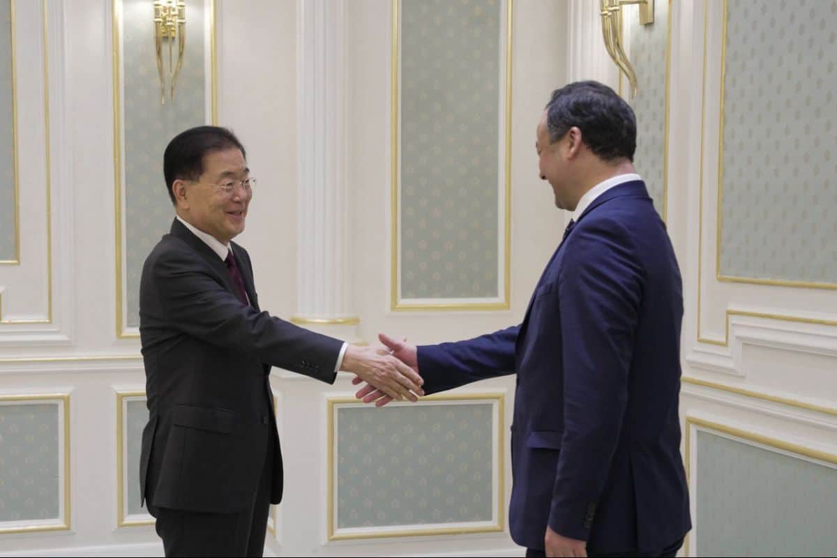 Казакбаев попросил Южную Корею снизить импортные пошлины для кыргызского меда