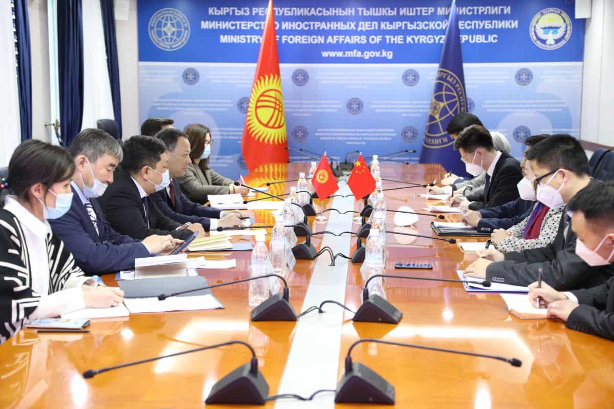 Китай организует ускоренный пропуск груза из Южной Кореи в Кыргызстан