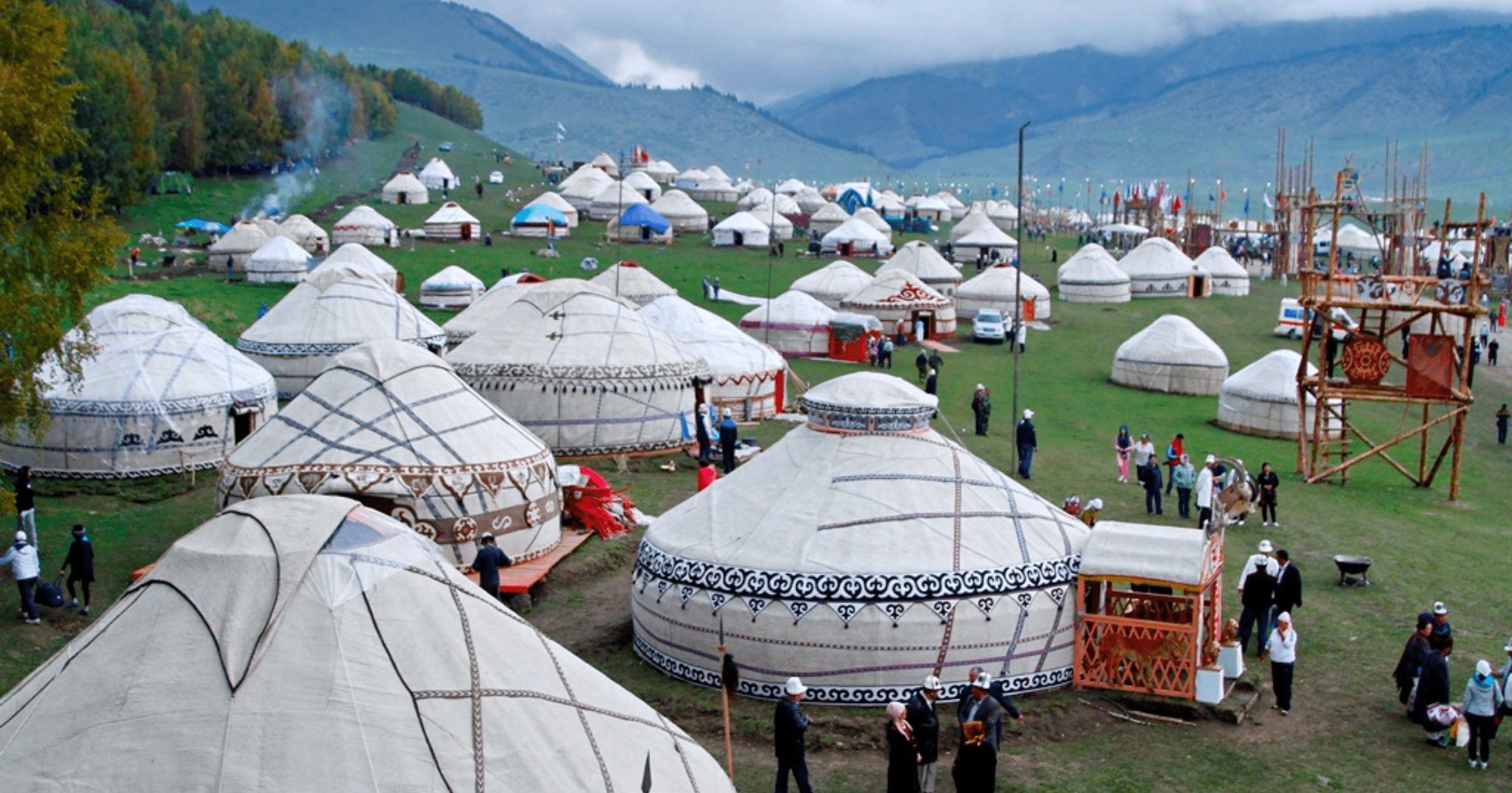 Кыргызстан с начала года посетило почти 2 млн туристов