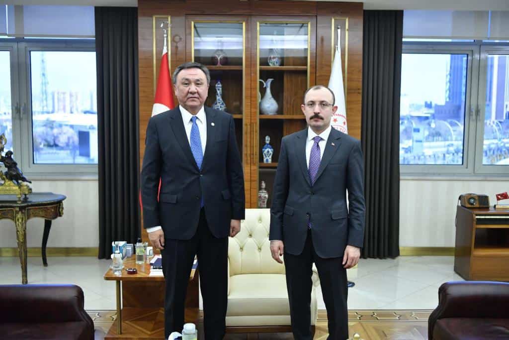 Посол КР попросил Турцию снизить пошлины для кыргызских товаров