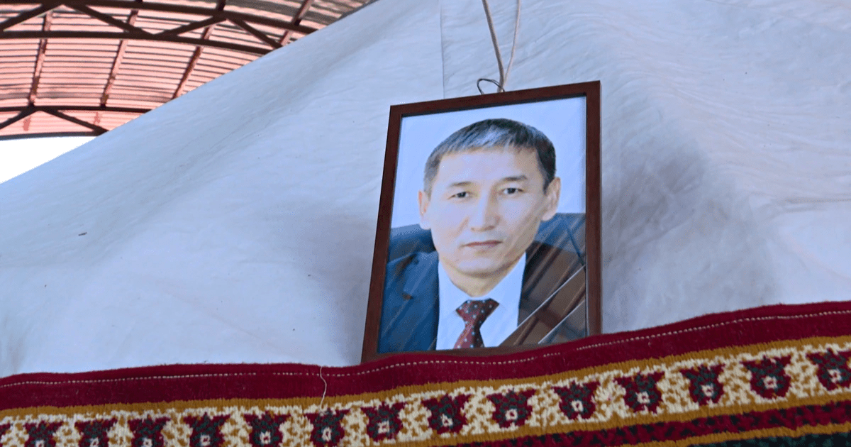 Сотрудники «Айыл Банка» выступили с обращением к президенту по поводу смерти Бакыта Асанбаева