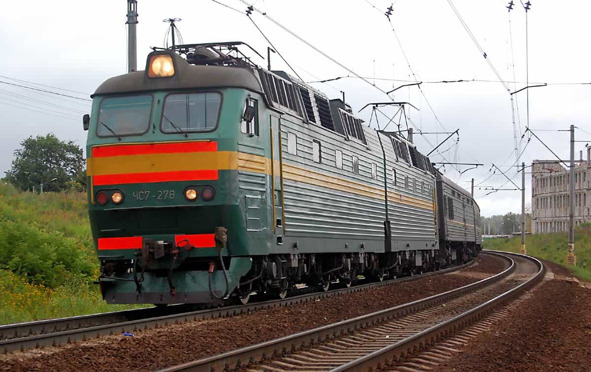 В Кыргызстане повысилась стоимость проезда на пассажирских поездах