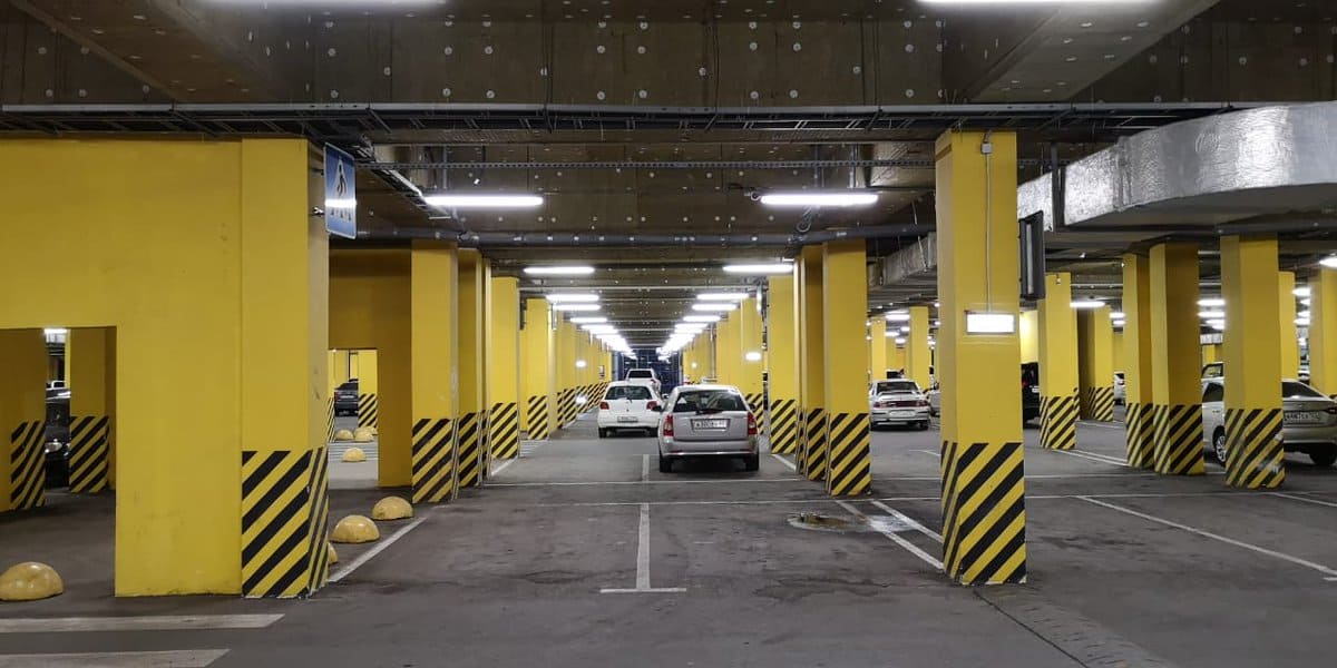 Четыре многоуровневые парковки обещает построить мэрия Бишкека с инвесторами