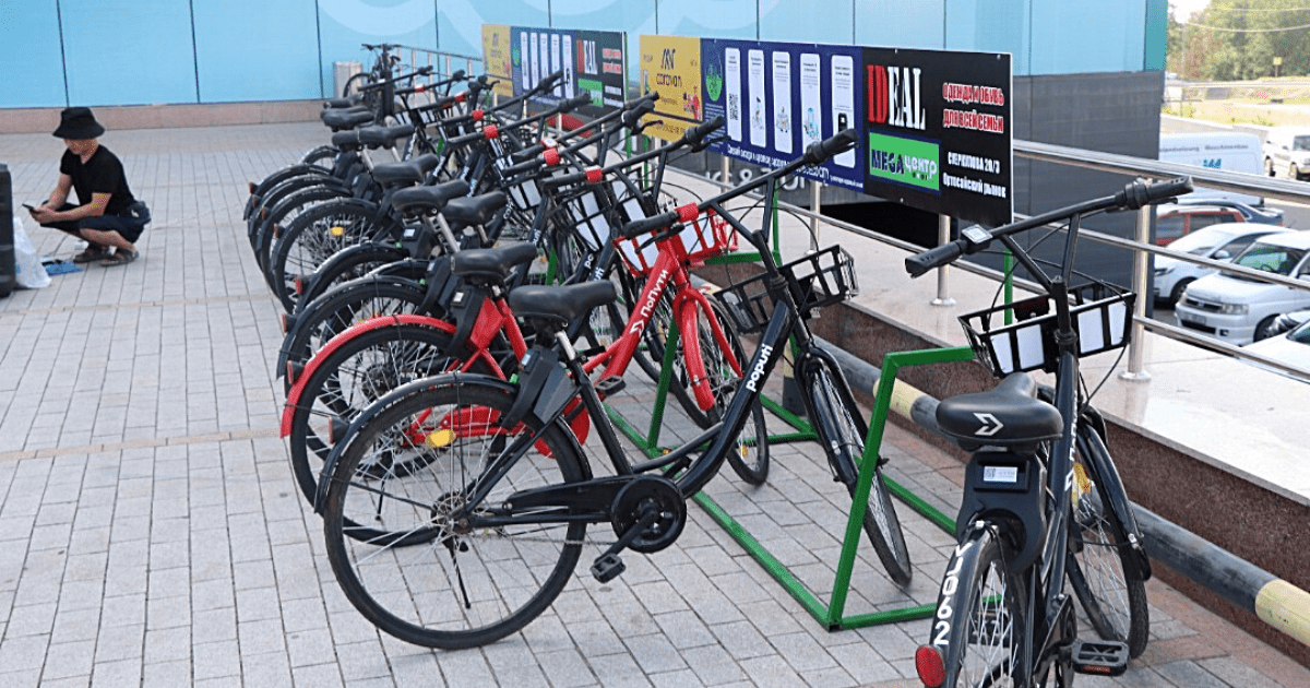 В Бишкеке открыты первые точки велошеринга — в доступе 490 велосипедов