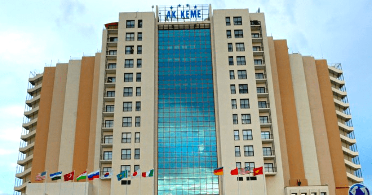 В отеле «Ак-Кеме» занижали цены для иностранных студентов — ГКНБ задержал бывшего директора