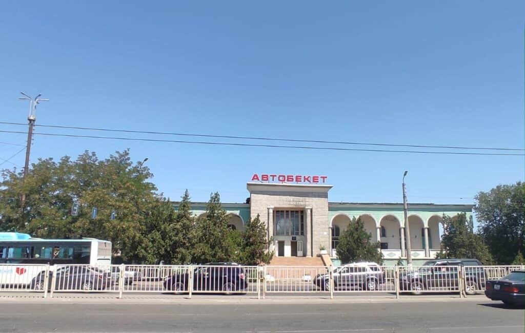 «Кыргыз автобекети» планирует открыть сеть хостелов на автовокзалах и закупить электроавтобусы