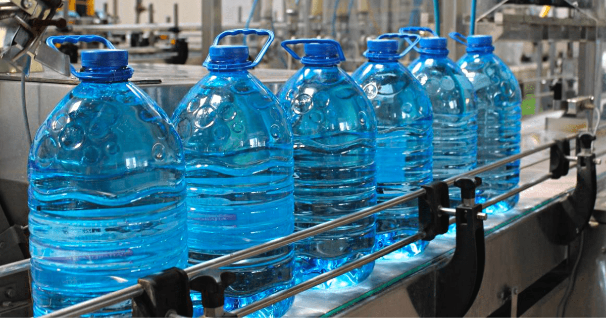 Запуск совместных предприятий по производству бутилированной воды обсудили дипломаты КР с иранскими компаниями