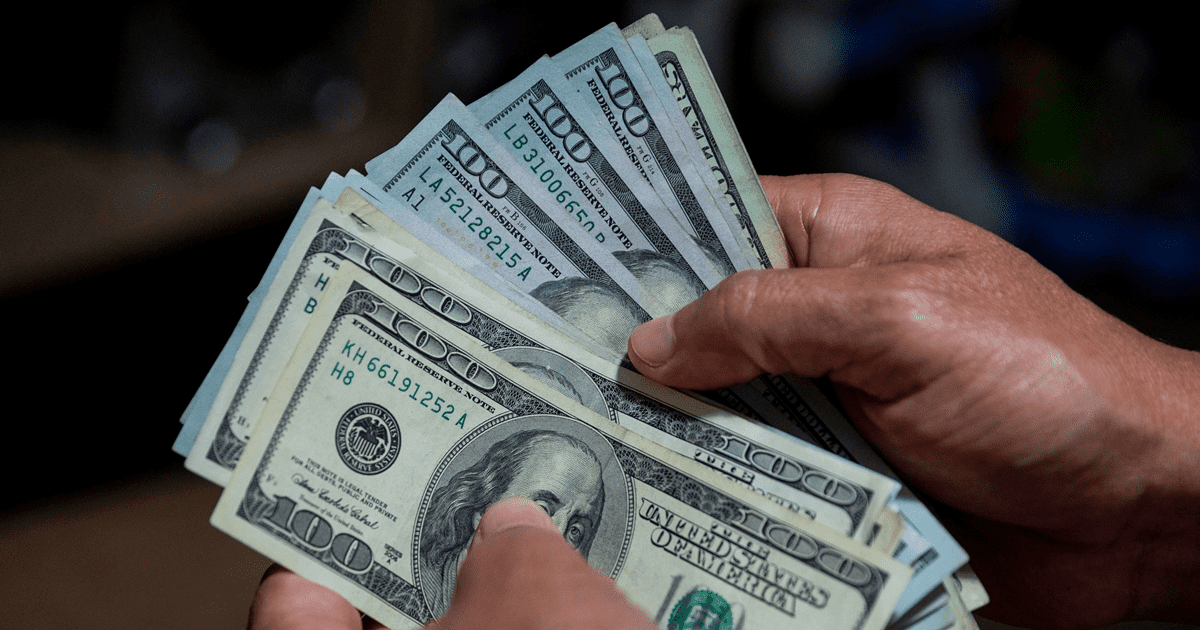 На Иссык-Куле снова выявили подпольных обменщиков валюты