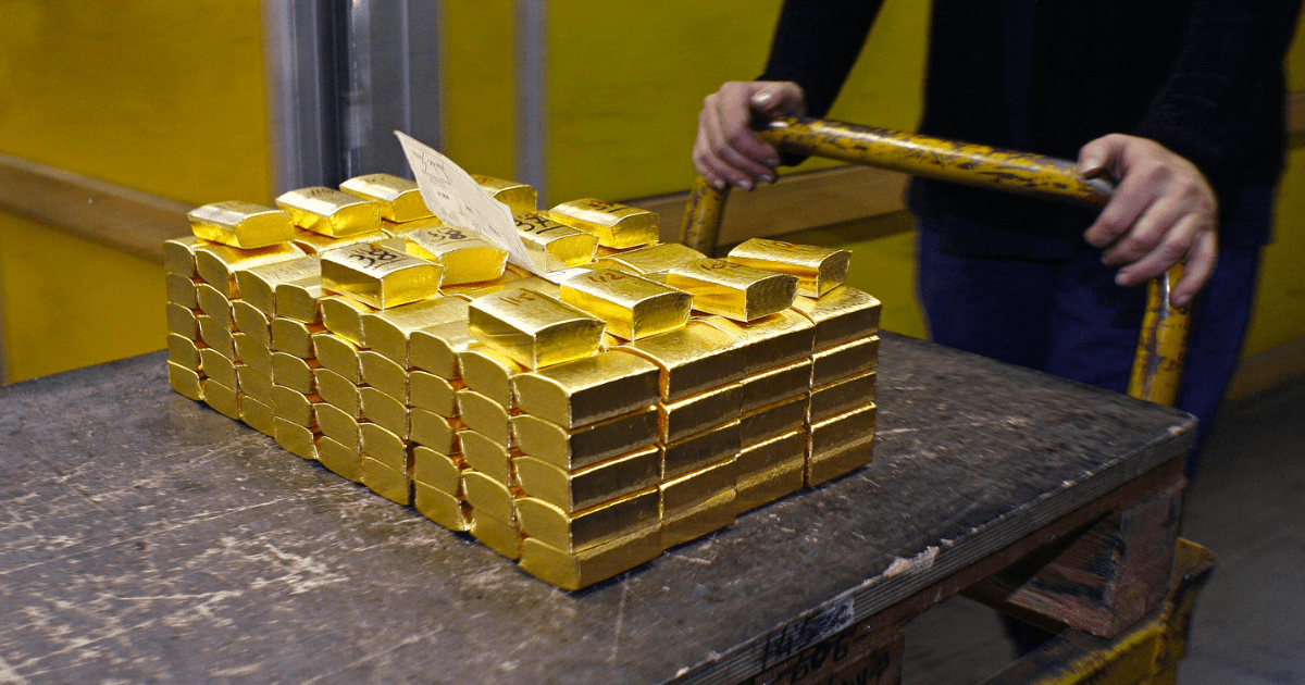 Из Кыргызстана вывезли больше 19 тонн золота на $1.1 млрд и засекретили информацию — «Азаттык»