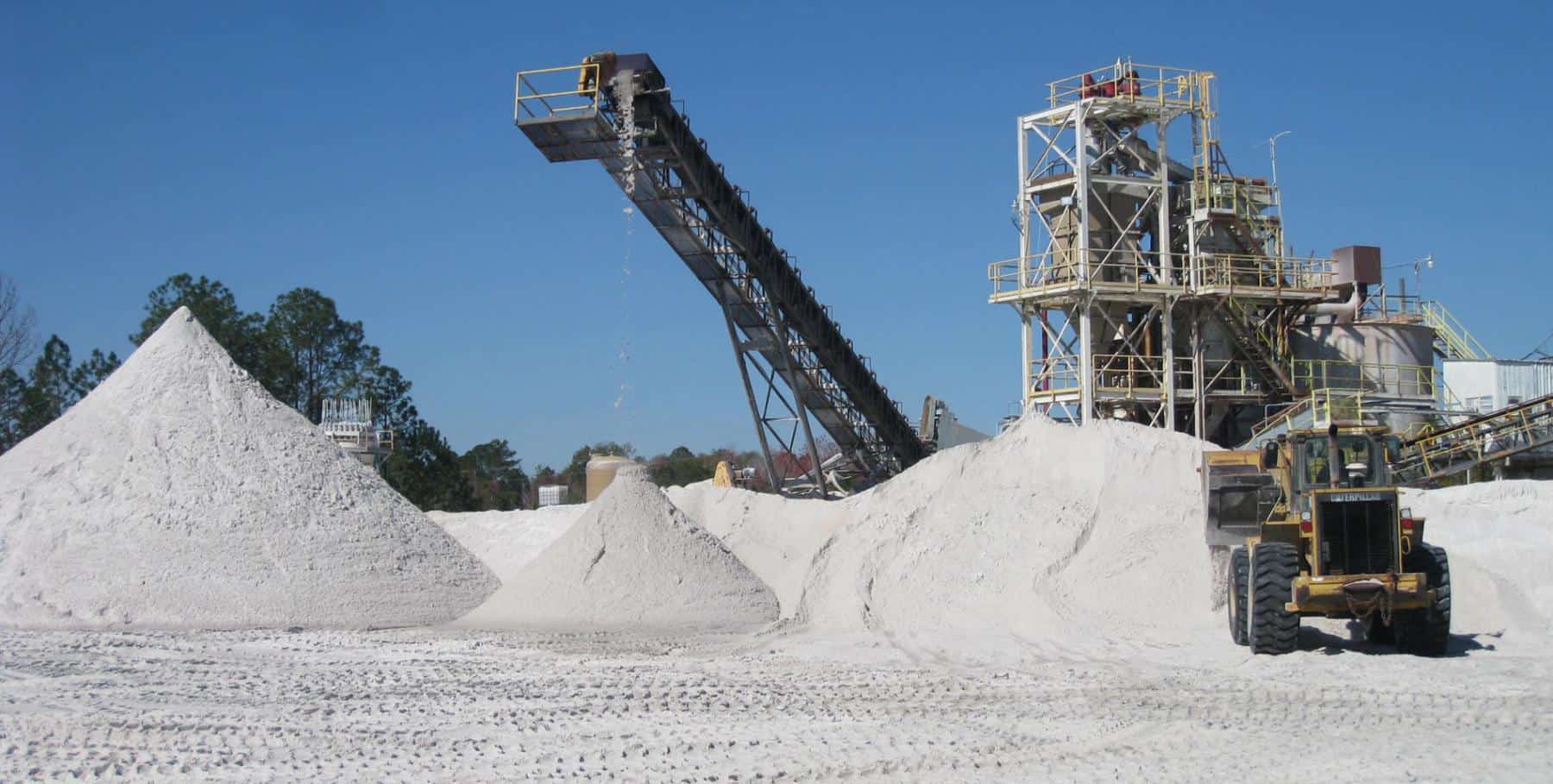 В Чуйской области построят новый цементный завод — кабмин трансформировал под него 26 га
